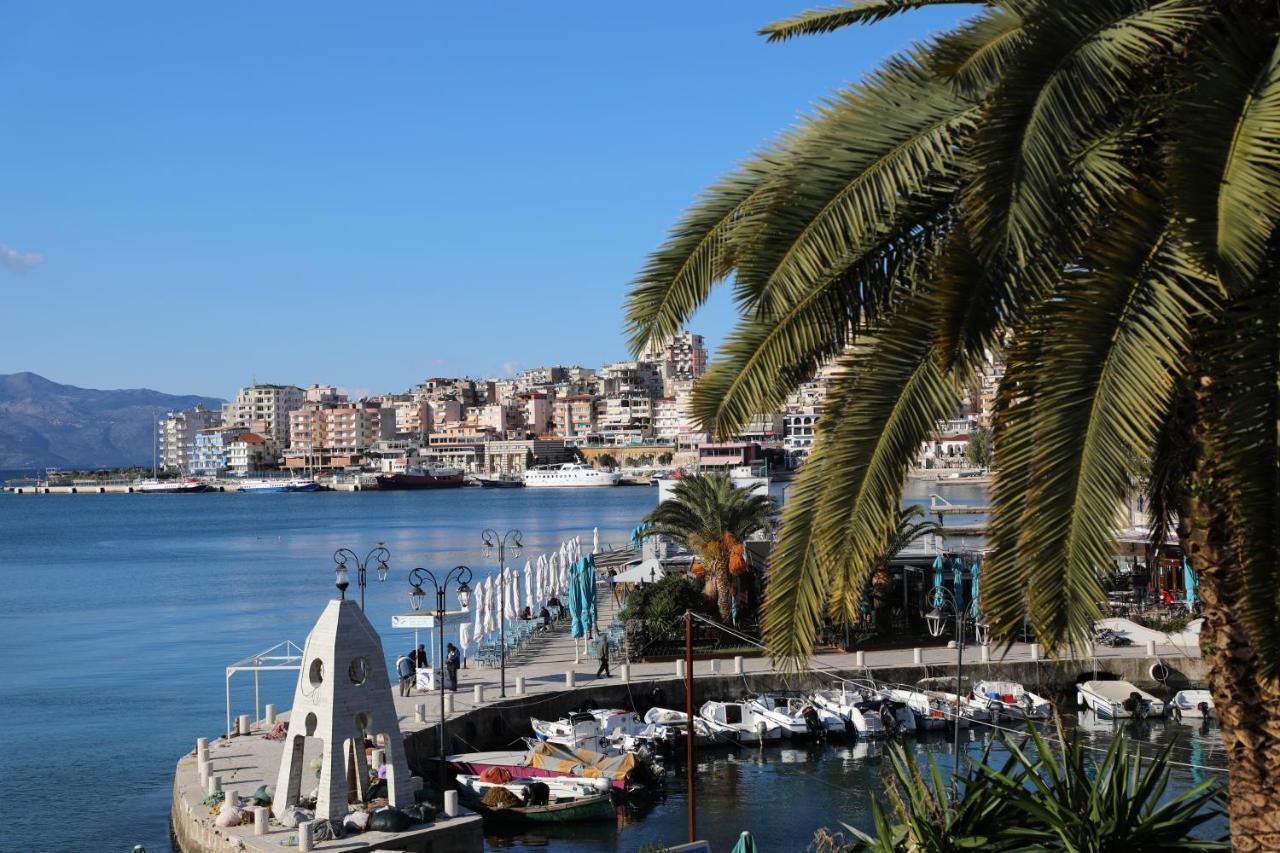 Luxury Seafront Apartments Саранда Экстерьер фото
