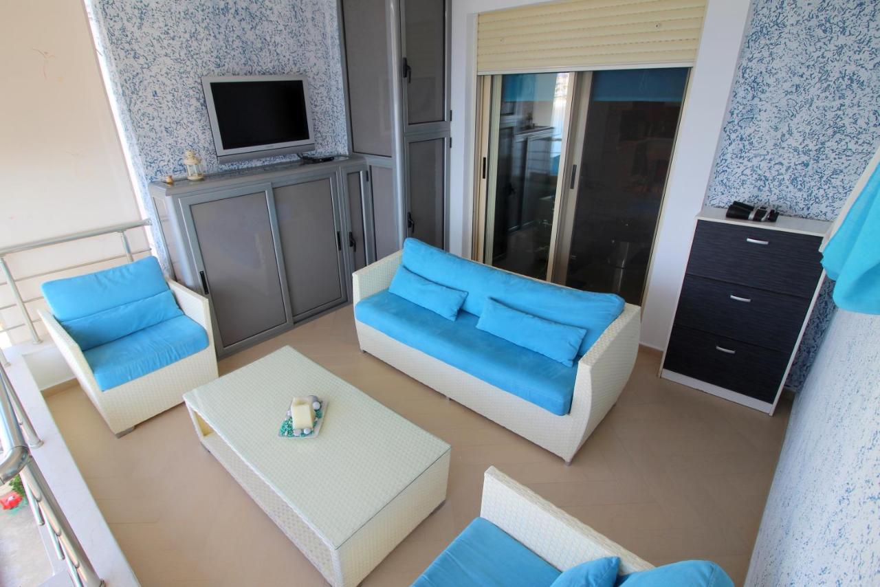 Luxury Seafront Apartments Саранда Экстерьер фото