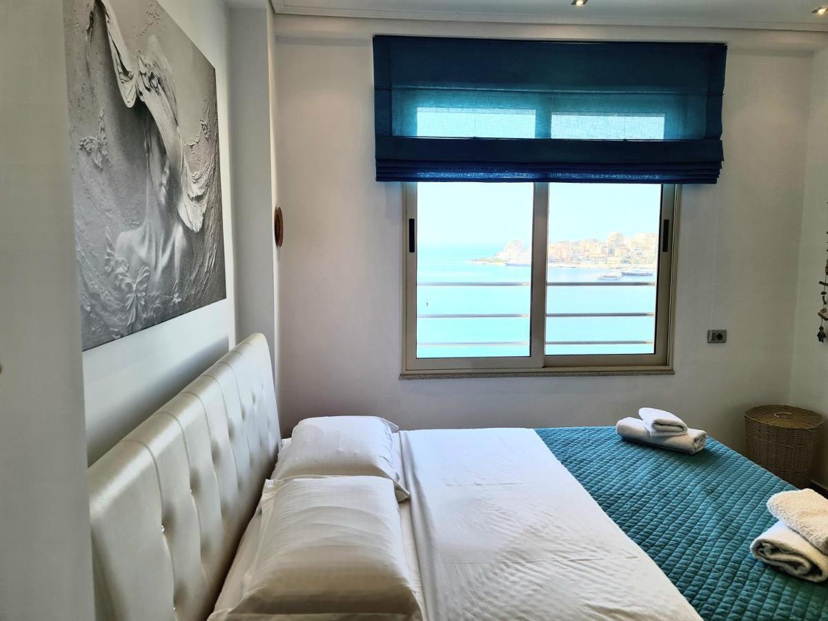 Luxury Seafront Apartments Саранда Экстерьер фото